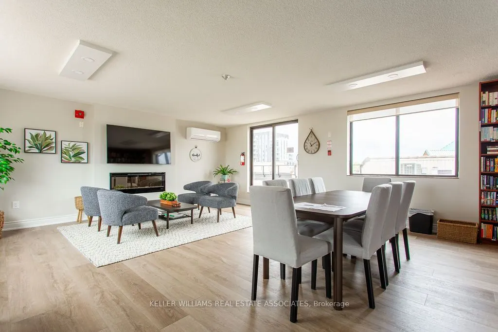 102 Bronte Road, #315