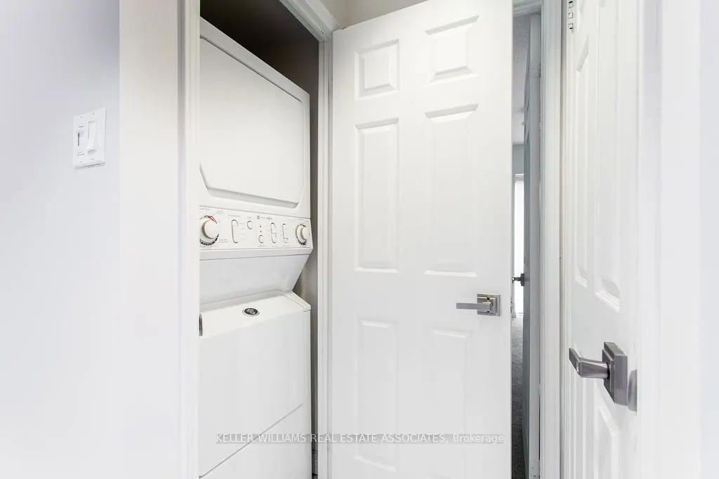 102 Bronte Road, #315