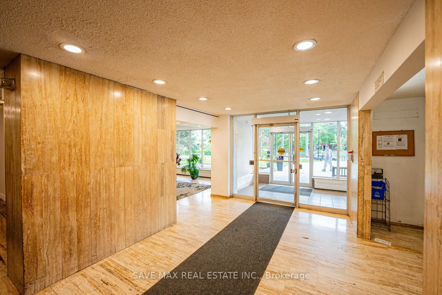 335 Driftwood Avenue, #610
