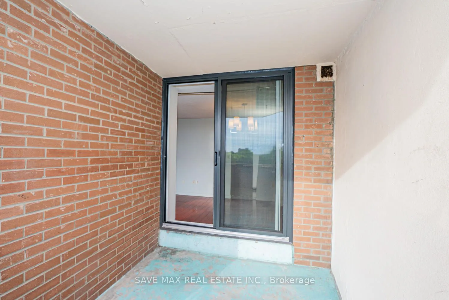 335 Driftwood Avenue, #610