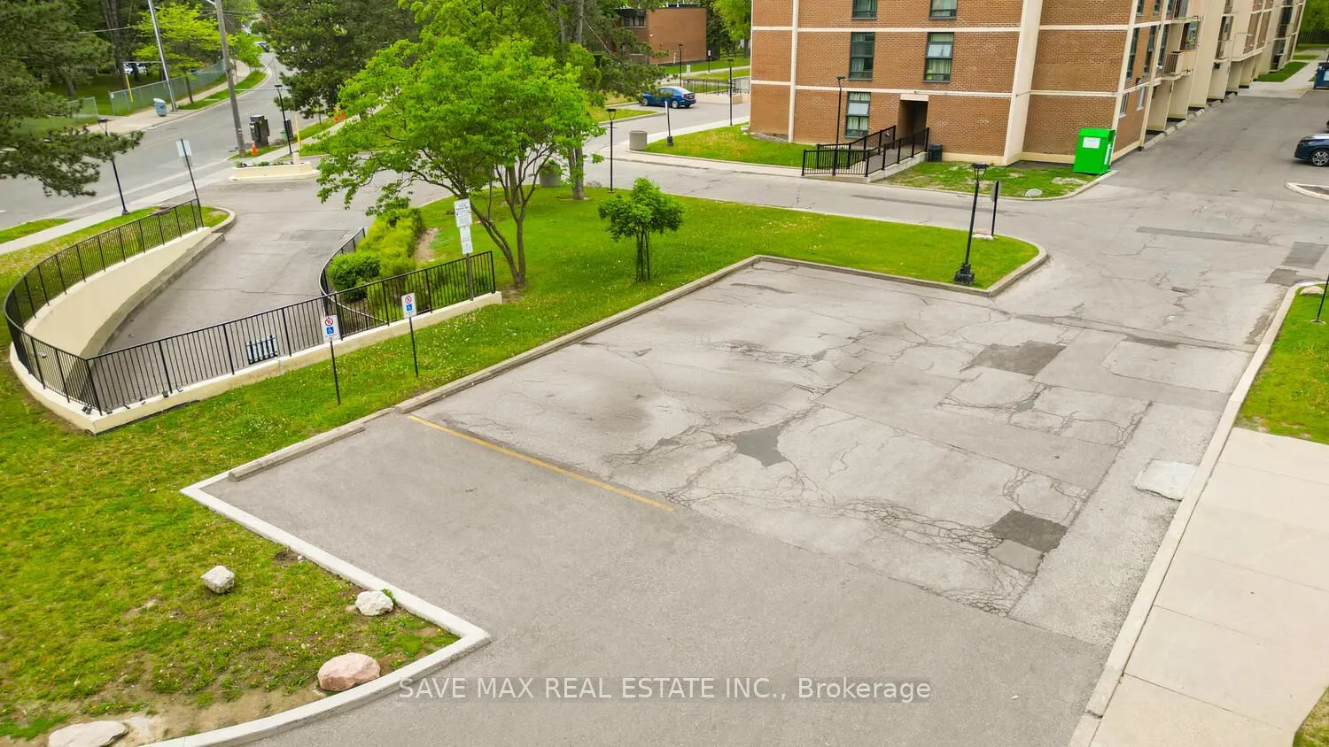 335 Driftwood Avenue, #610
