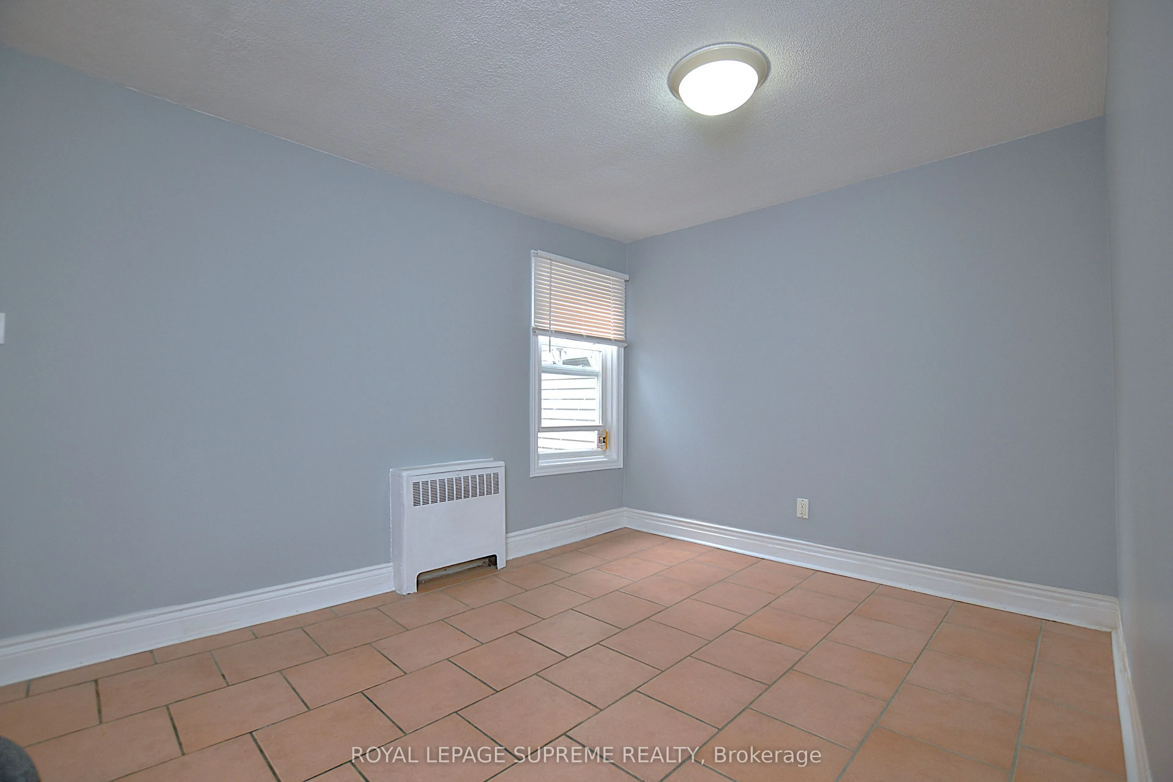 4 Chandos Avenue