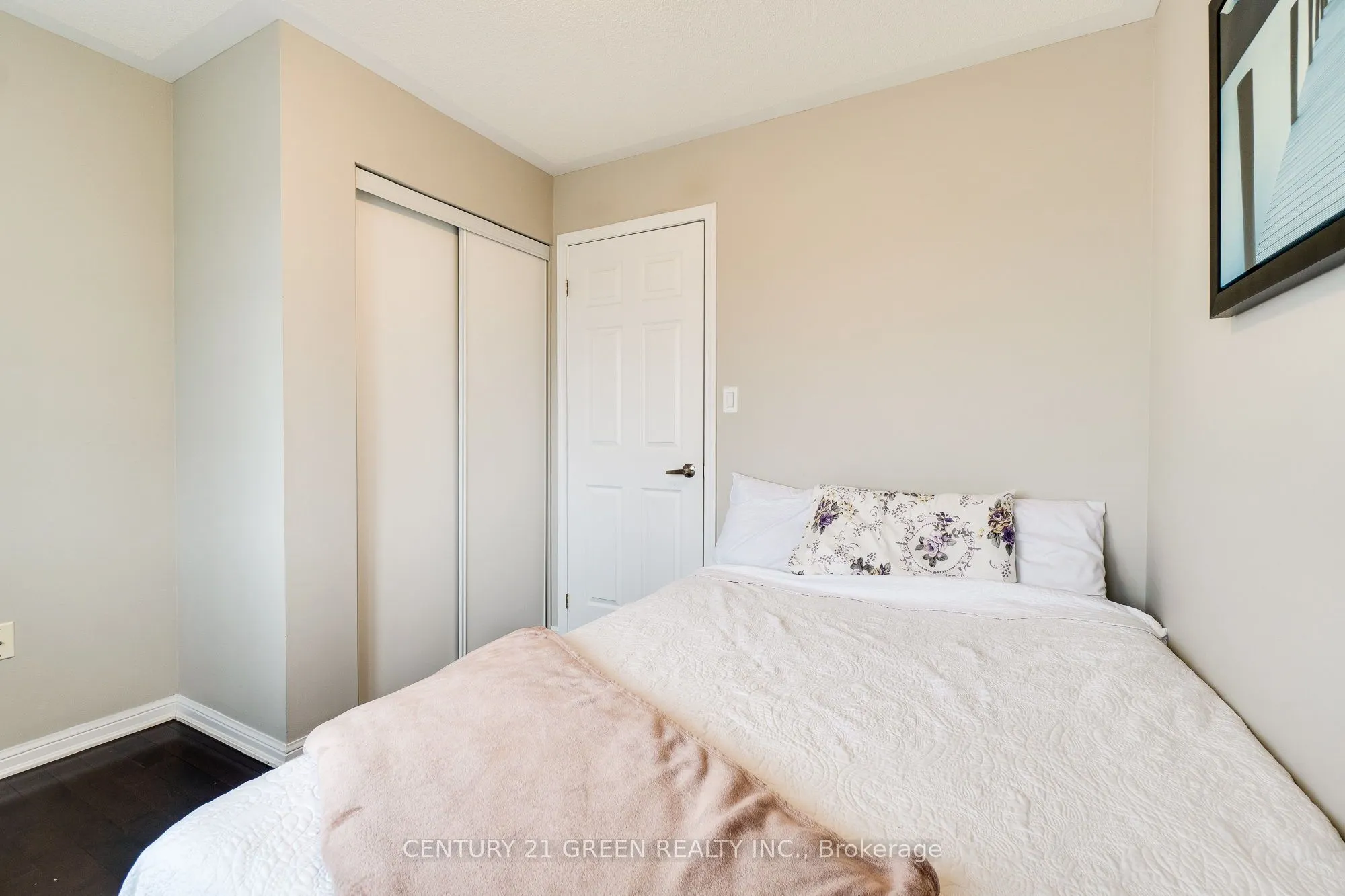 2614 Dashwood Drive, #24