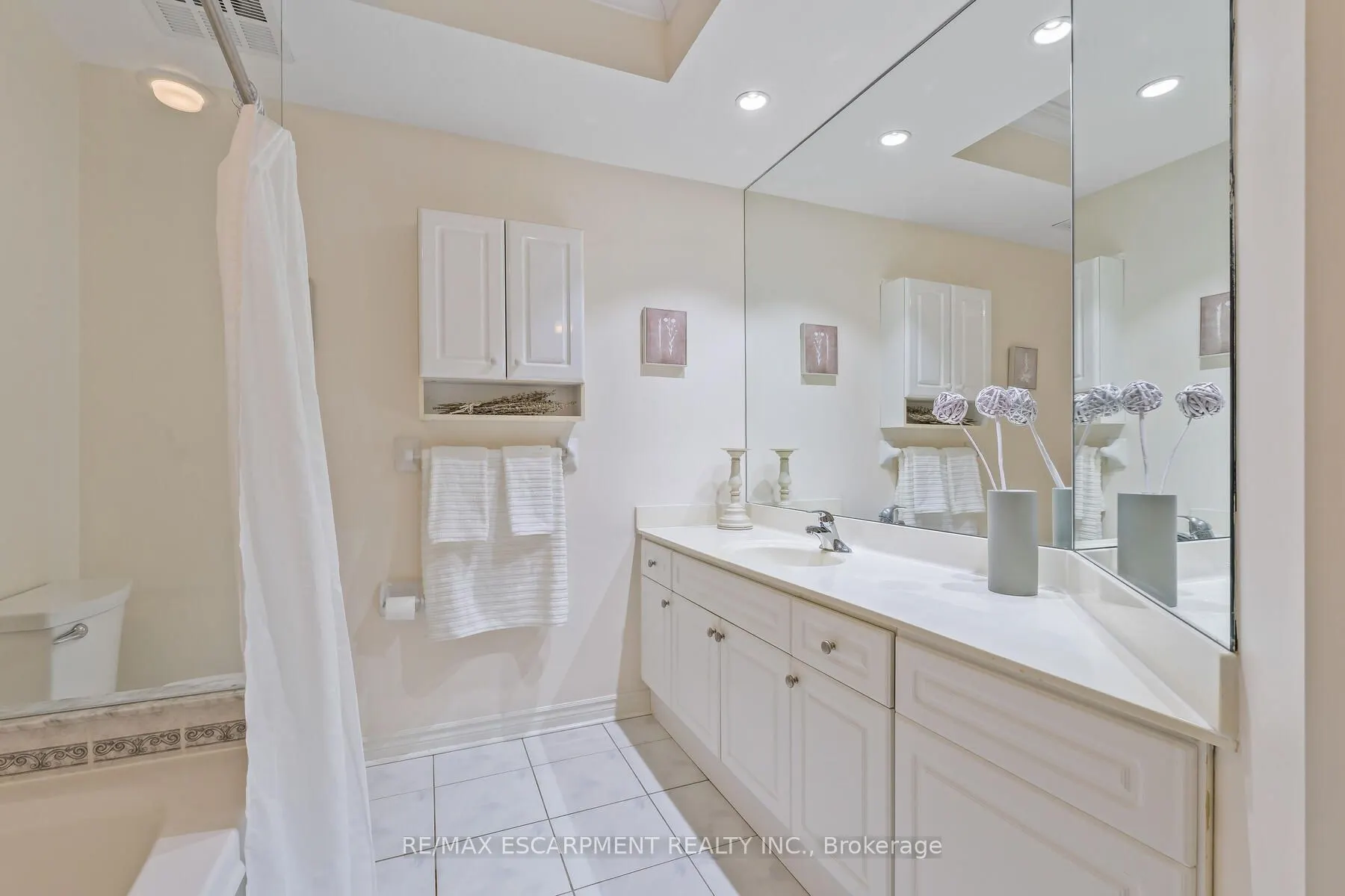3351 Cawthra Road #116