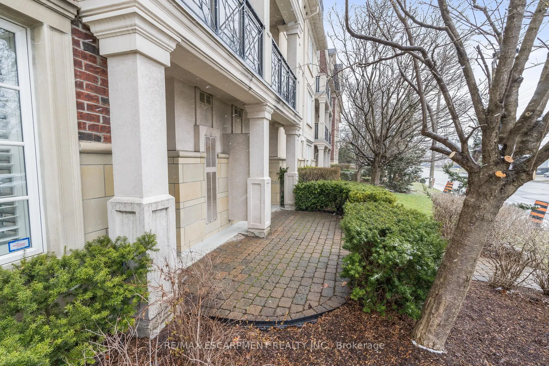 3351 Cawthra Road #116