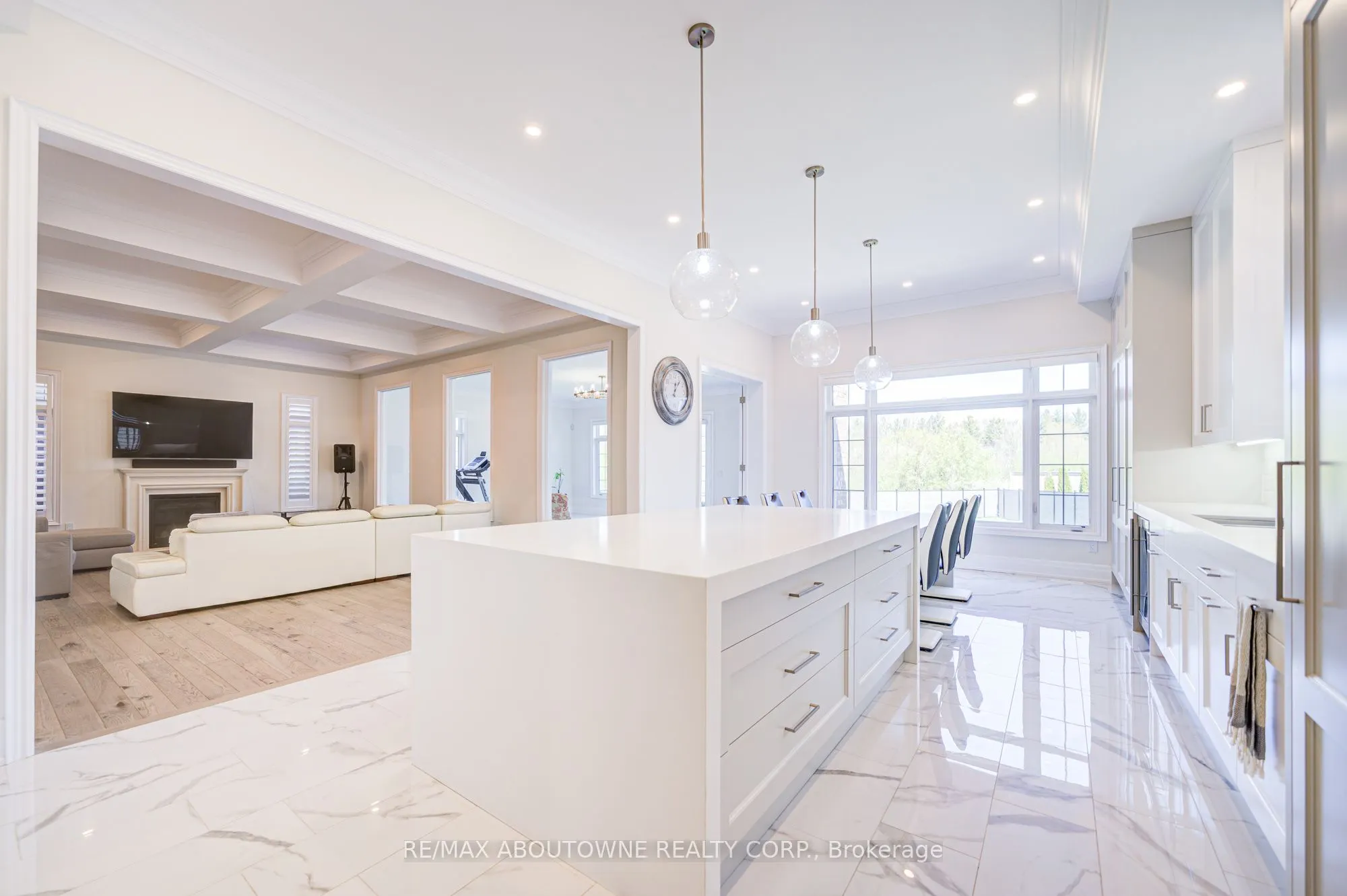 2359 Saw Whet Boulevard