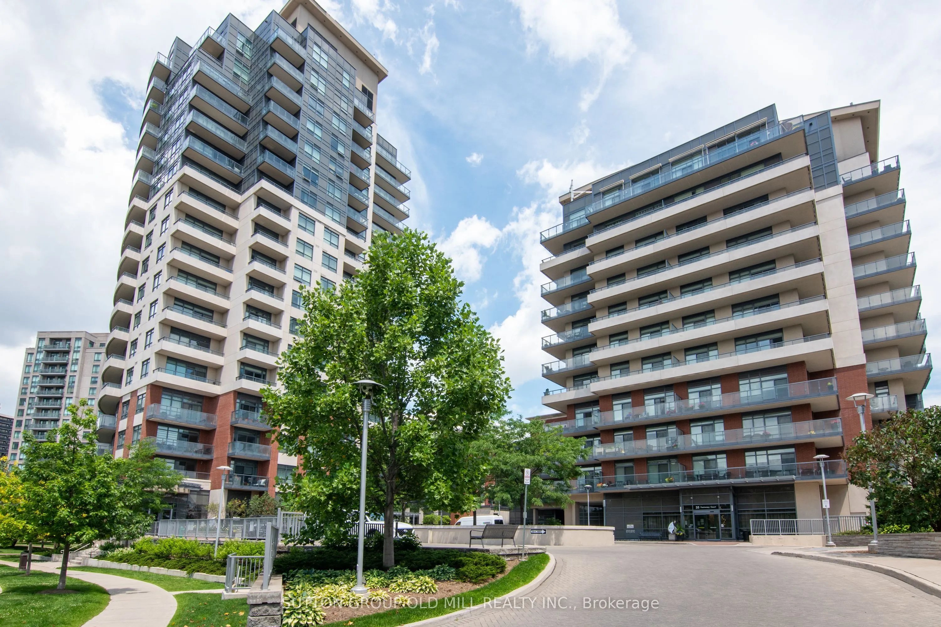 35 Fontenay Court, #1207