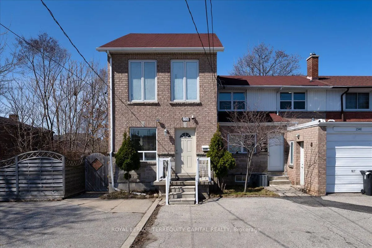 2338, 2338R, 2340, Keele Street