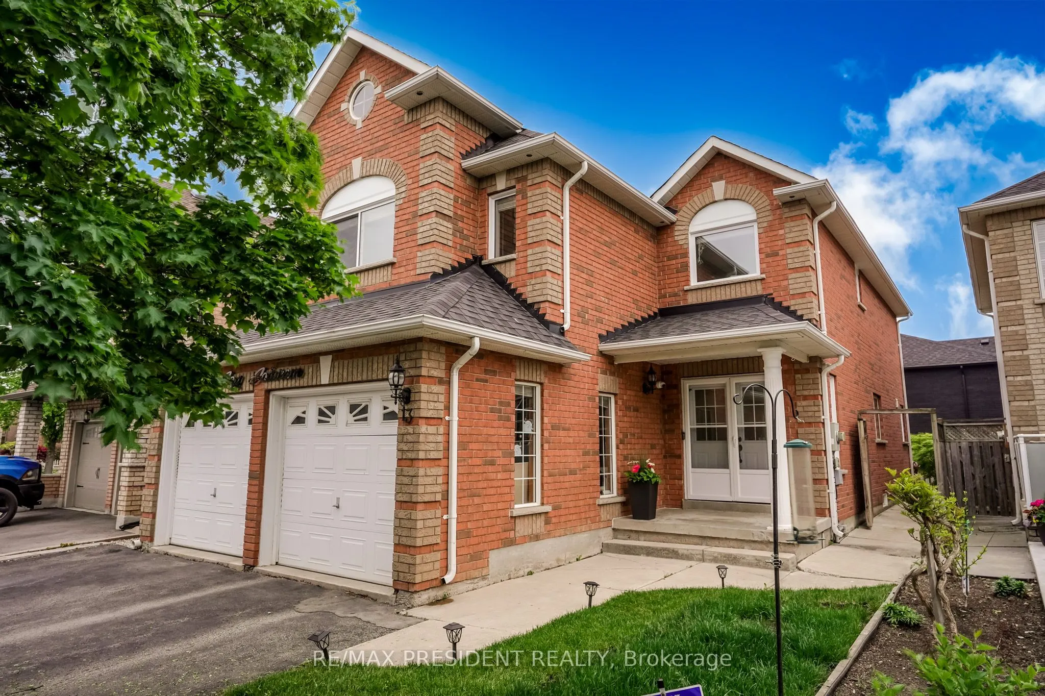 13 Tarquini Crescent