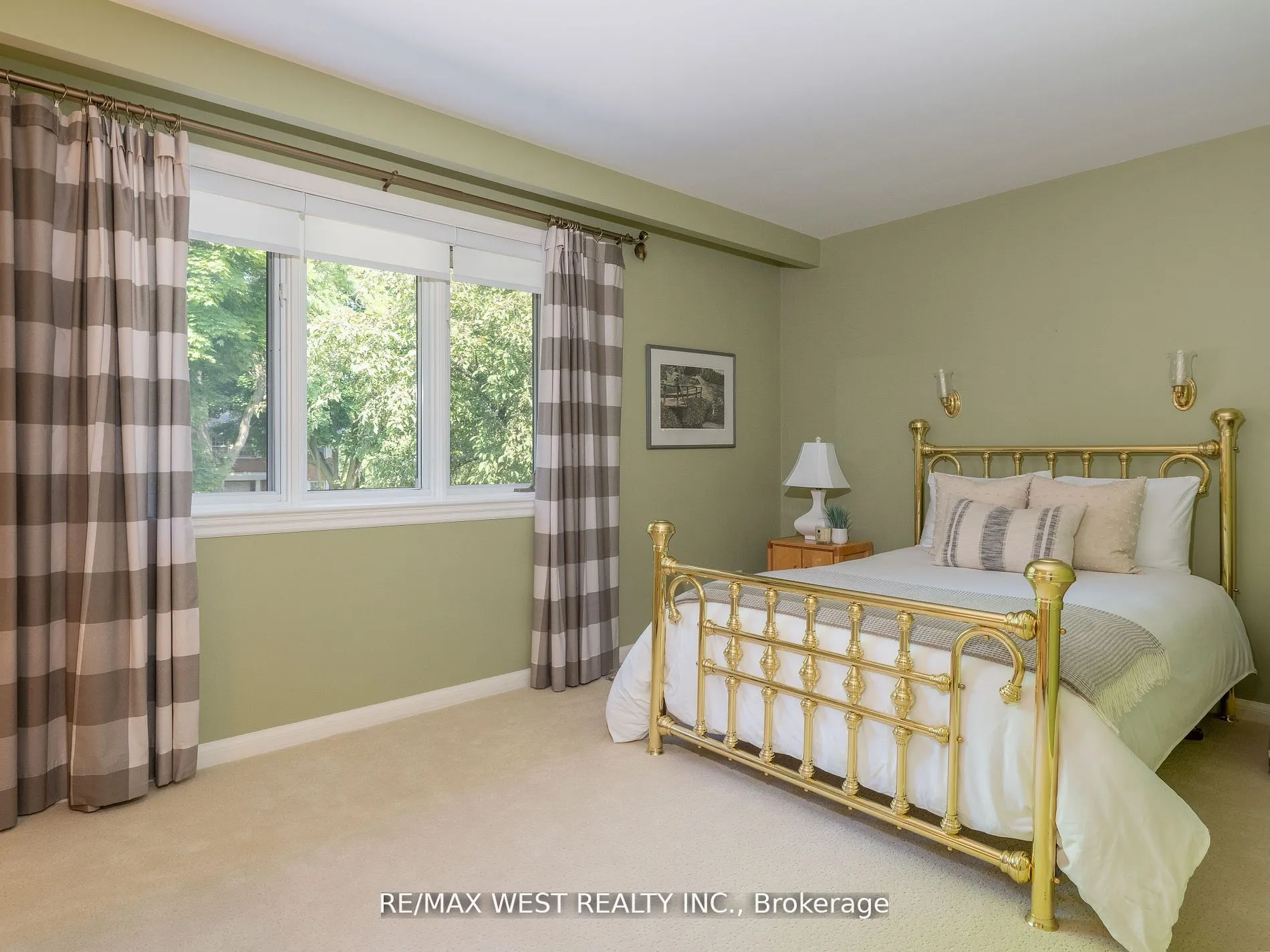 57 Edenvale Crescent