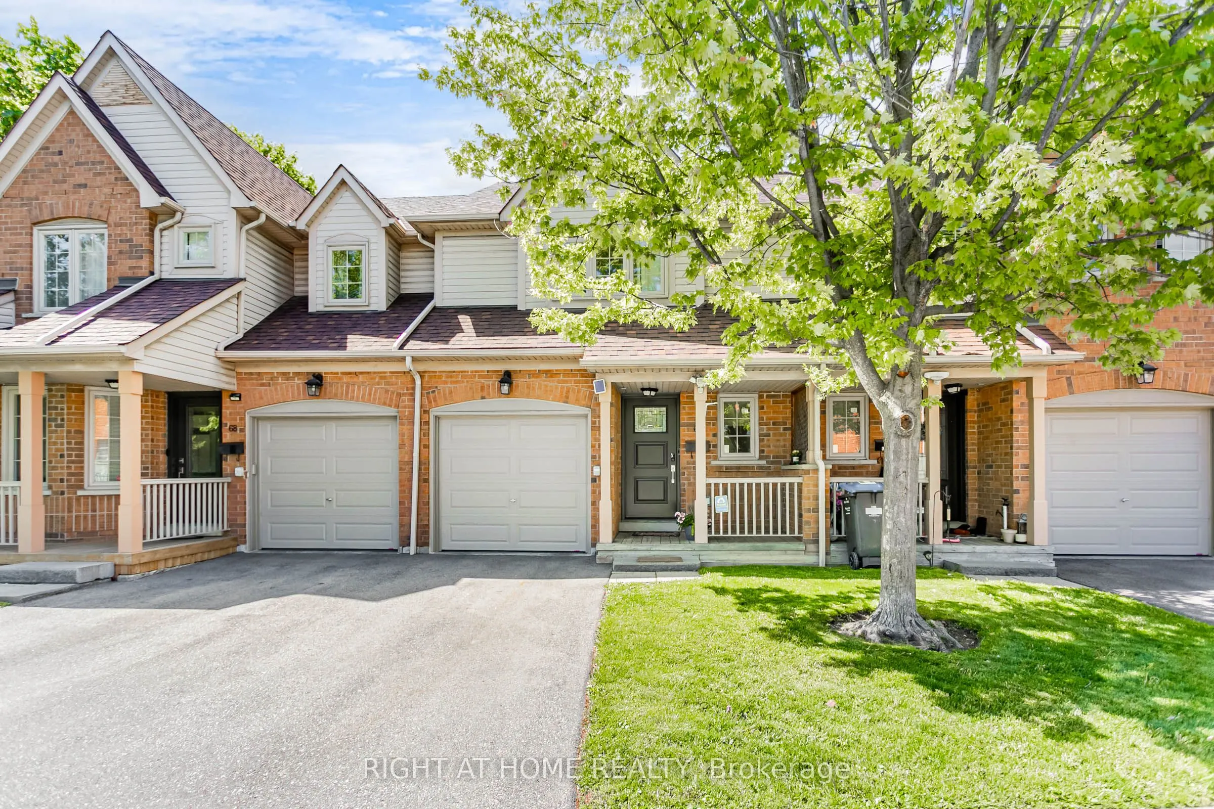 5223 Fairford Crescent, #67
