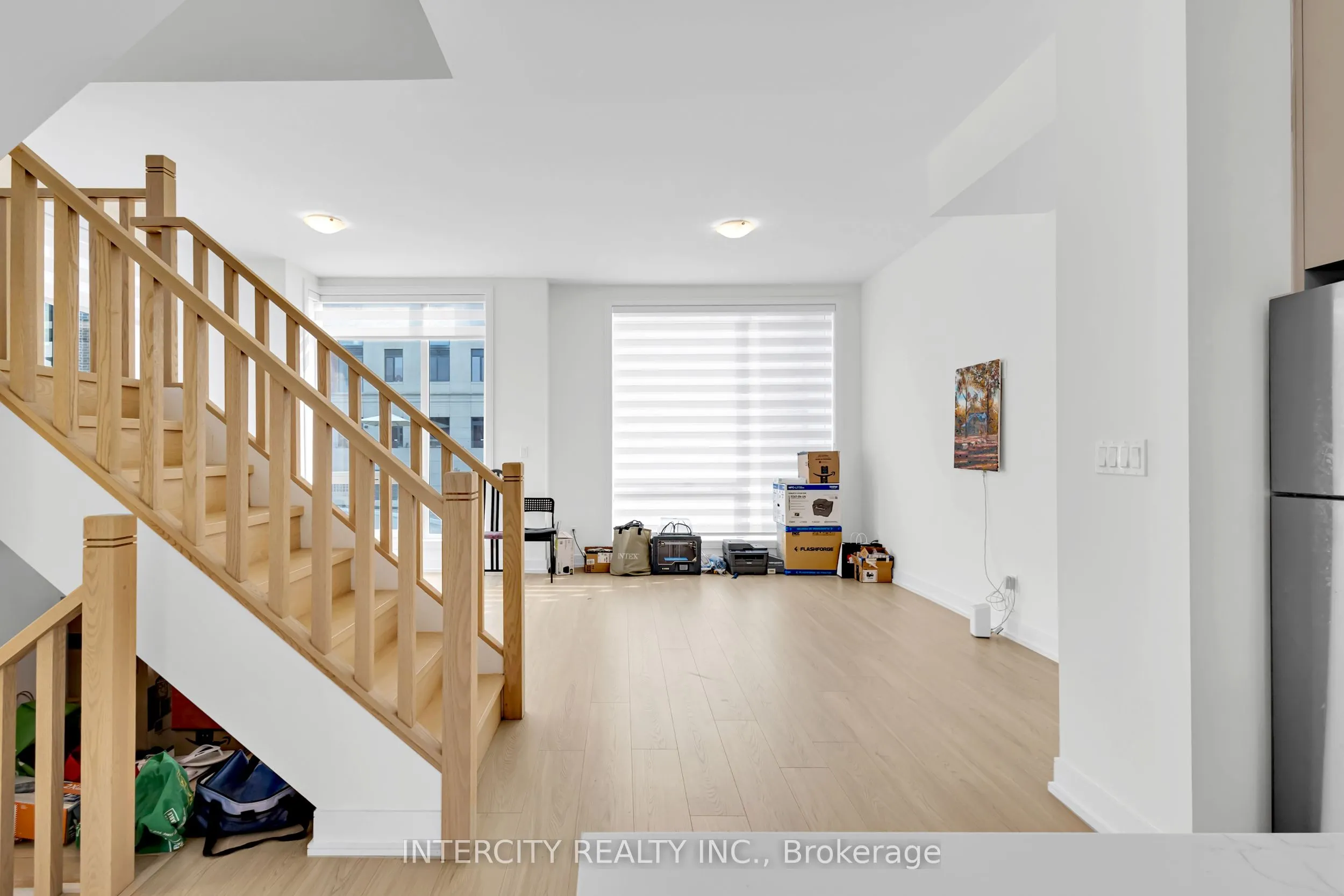 1 Taylor Court