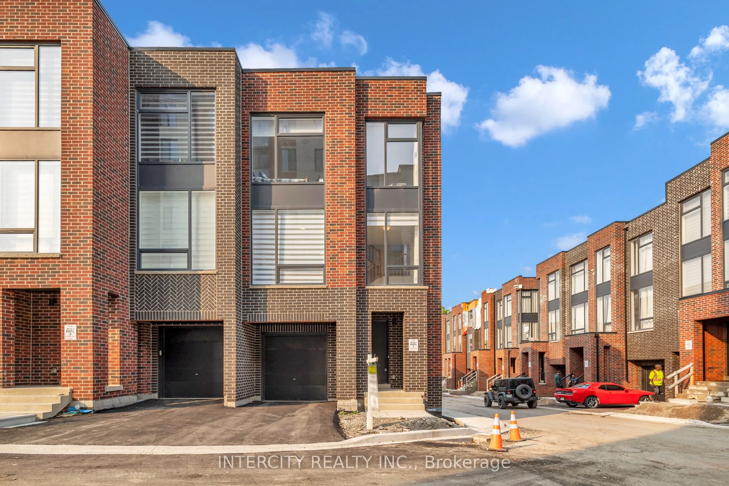 1 Taylor Court