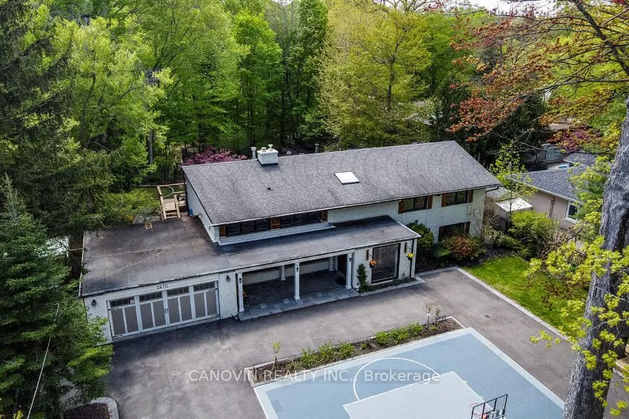2410 Lionheart Crescent