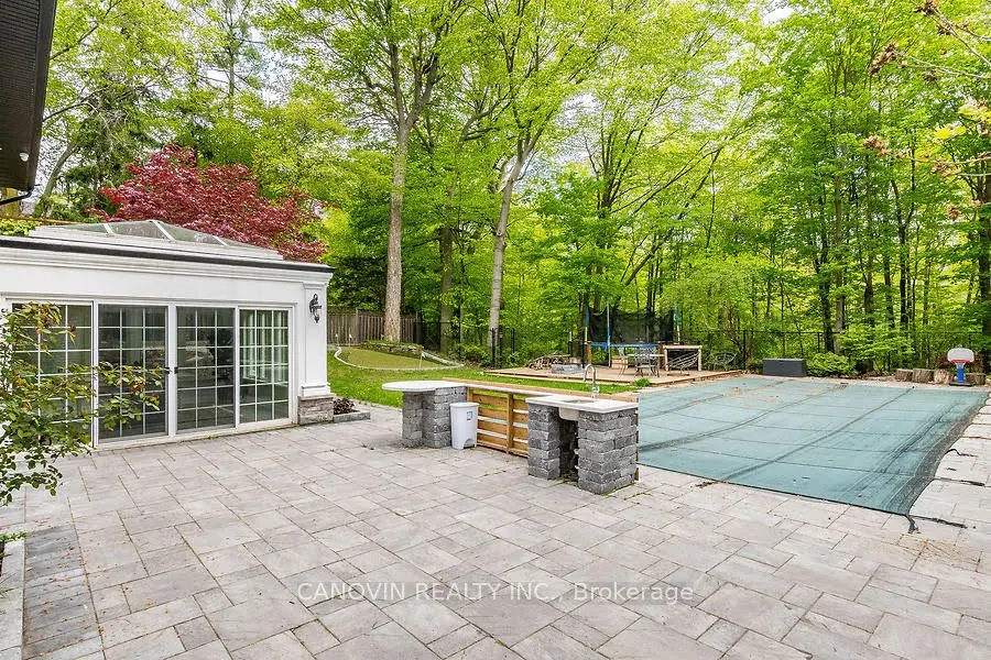 2410 Lionheart Crescent
