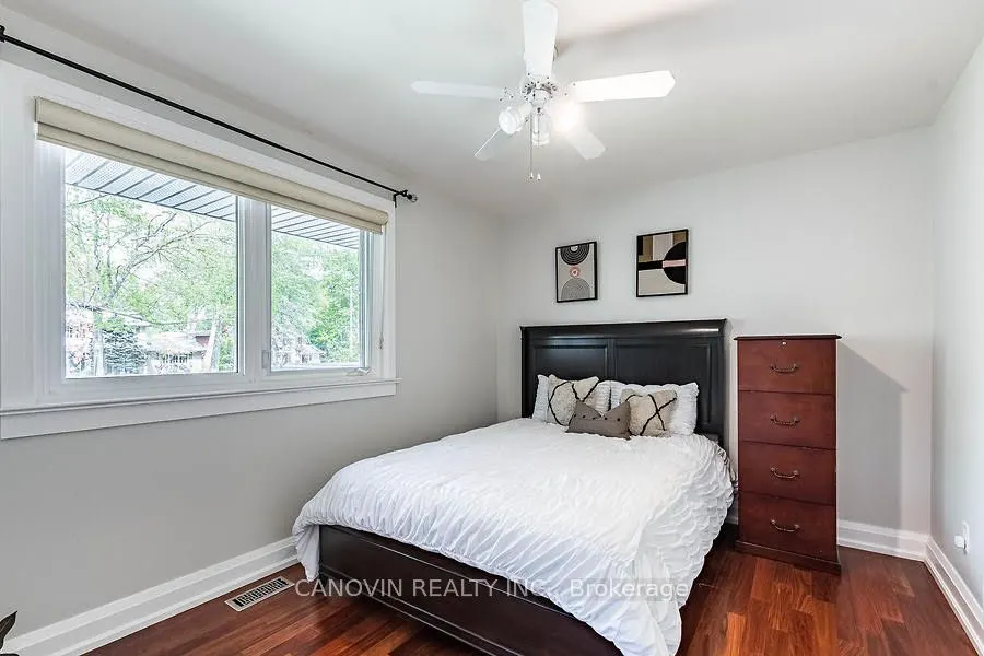 2410 Lionheart Crescent