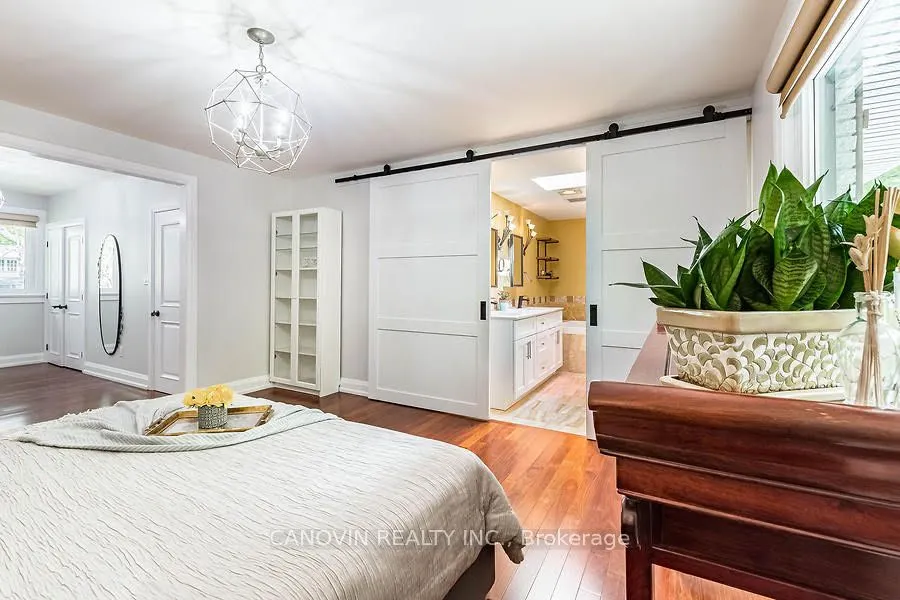 2410 Lionheart Crescent