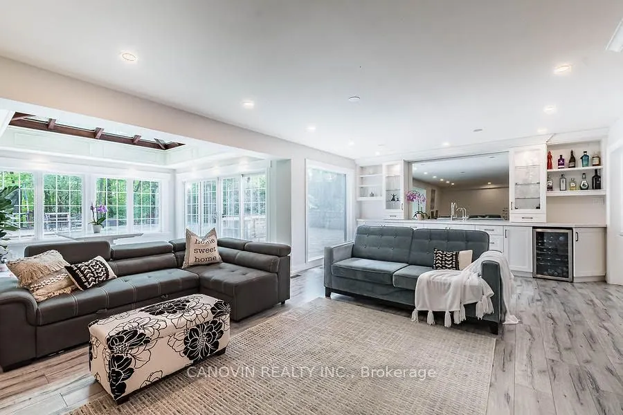 2410 Lionheart Crescent