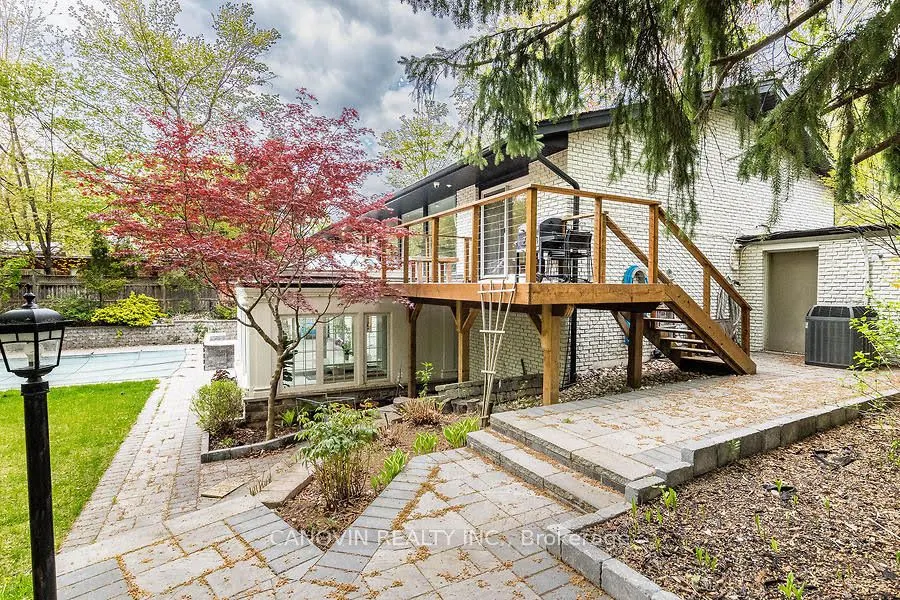 2410 Lionheart Crescent