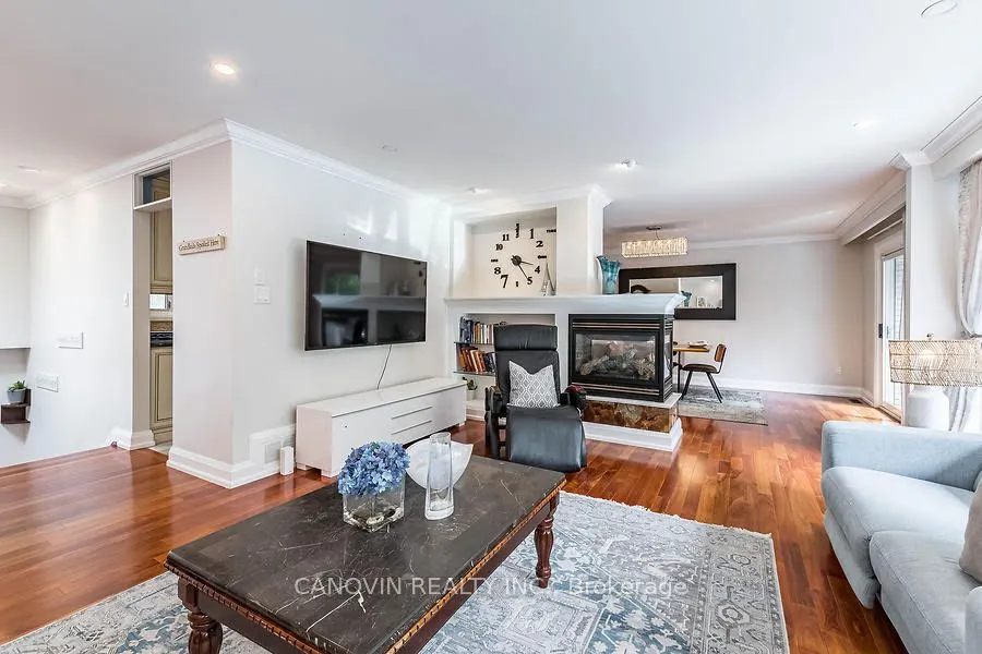 2410 Lionheart Crescent