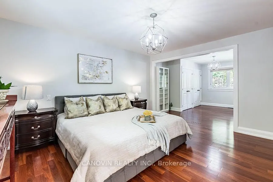 2410 Lionheart Crescent