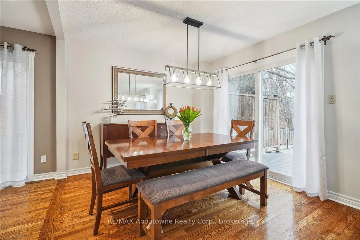 408 Parkridge Crescent