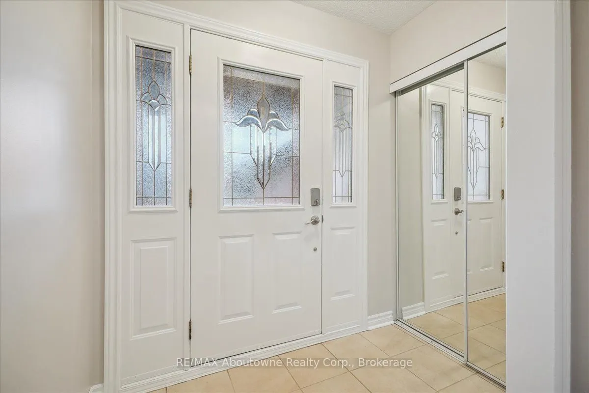 408 Parkridge Crescent