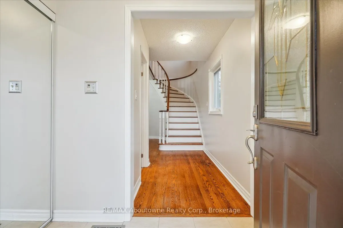 408 Parkridge Crescent