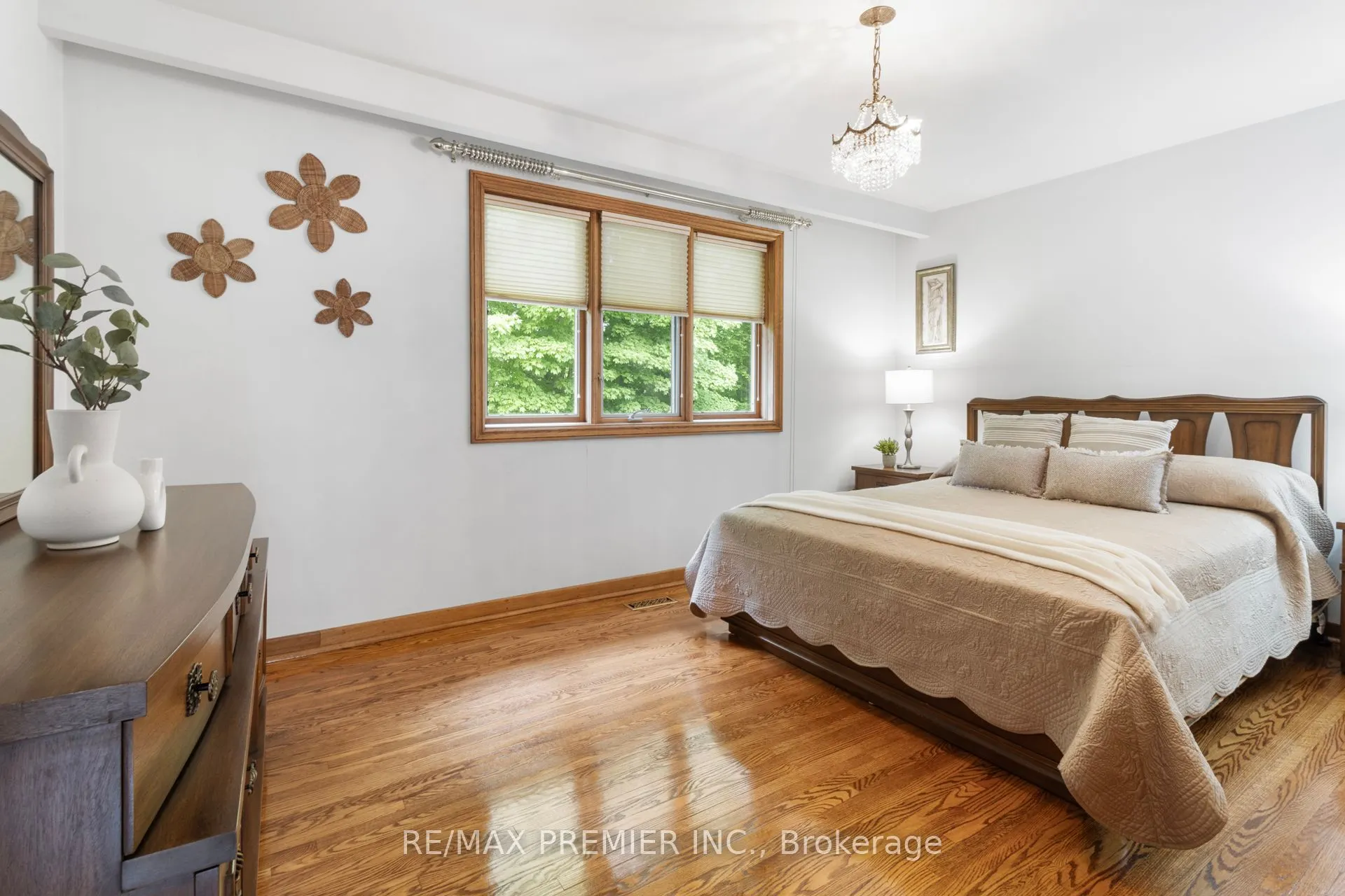 23 Eldorado Court