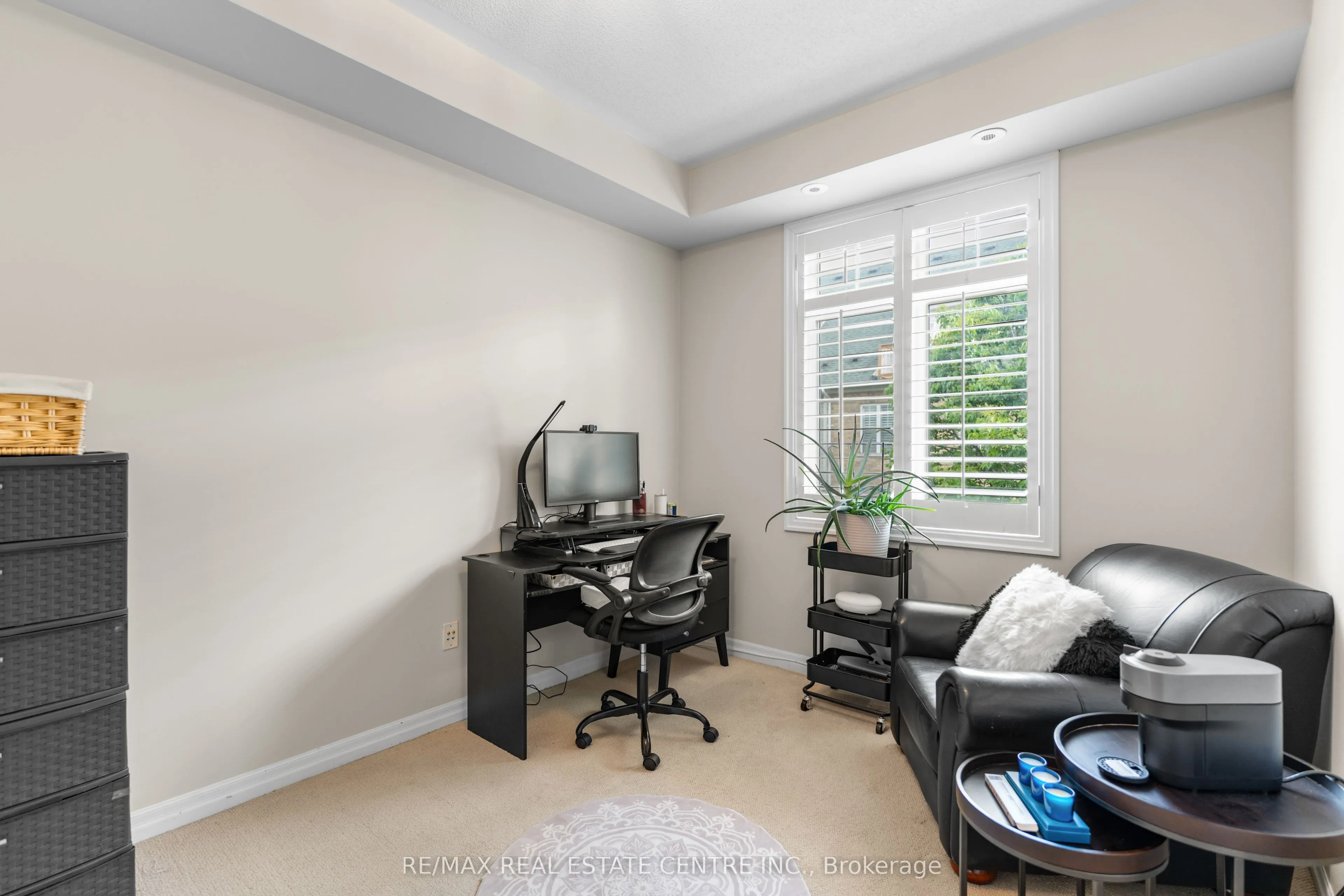 12 St. Lawrence Drive, #12
