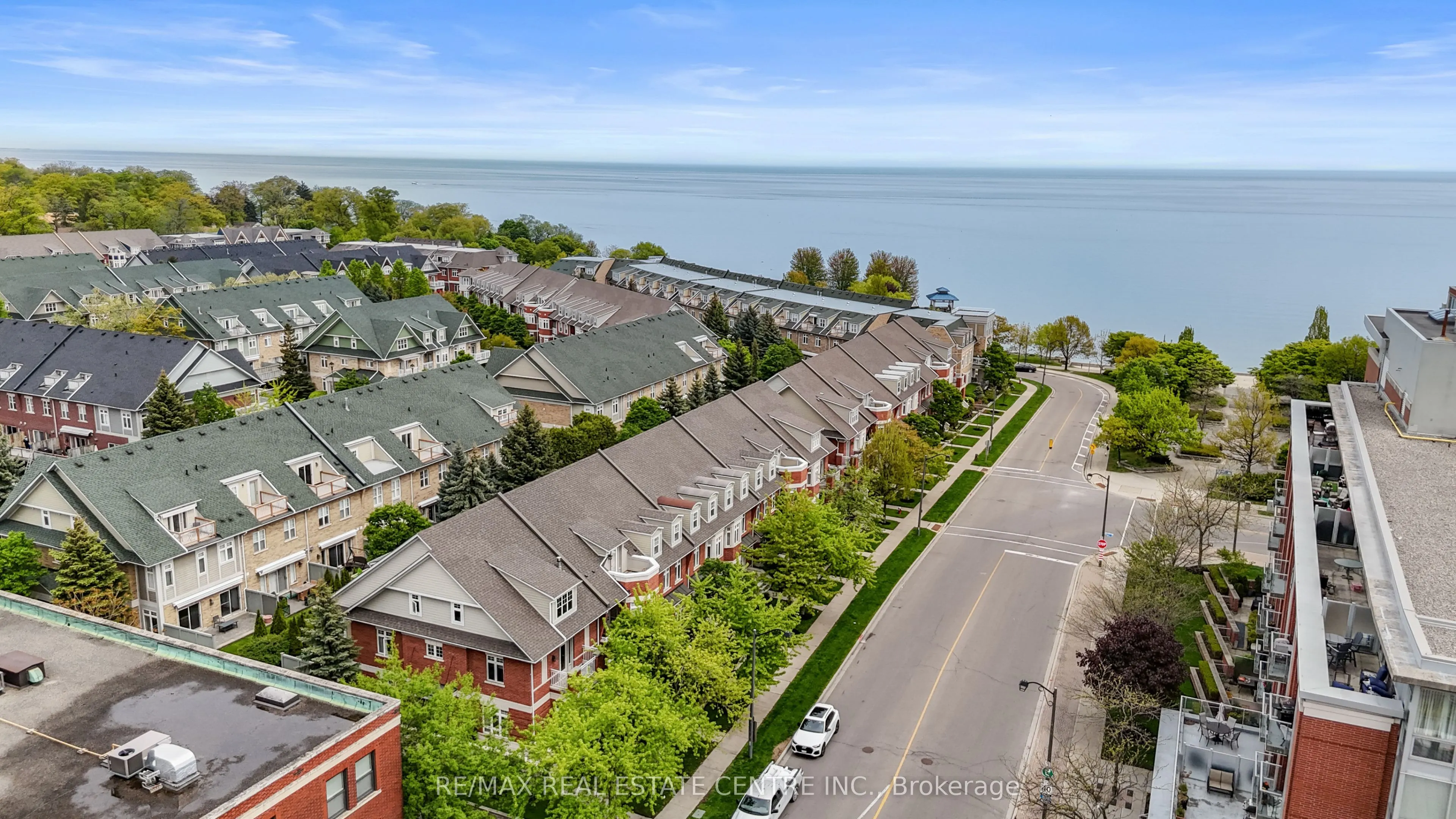 12 St. Lawrence Drive, #12