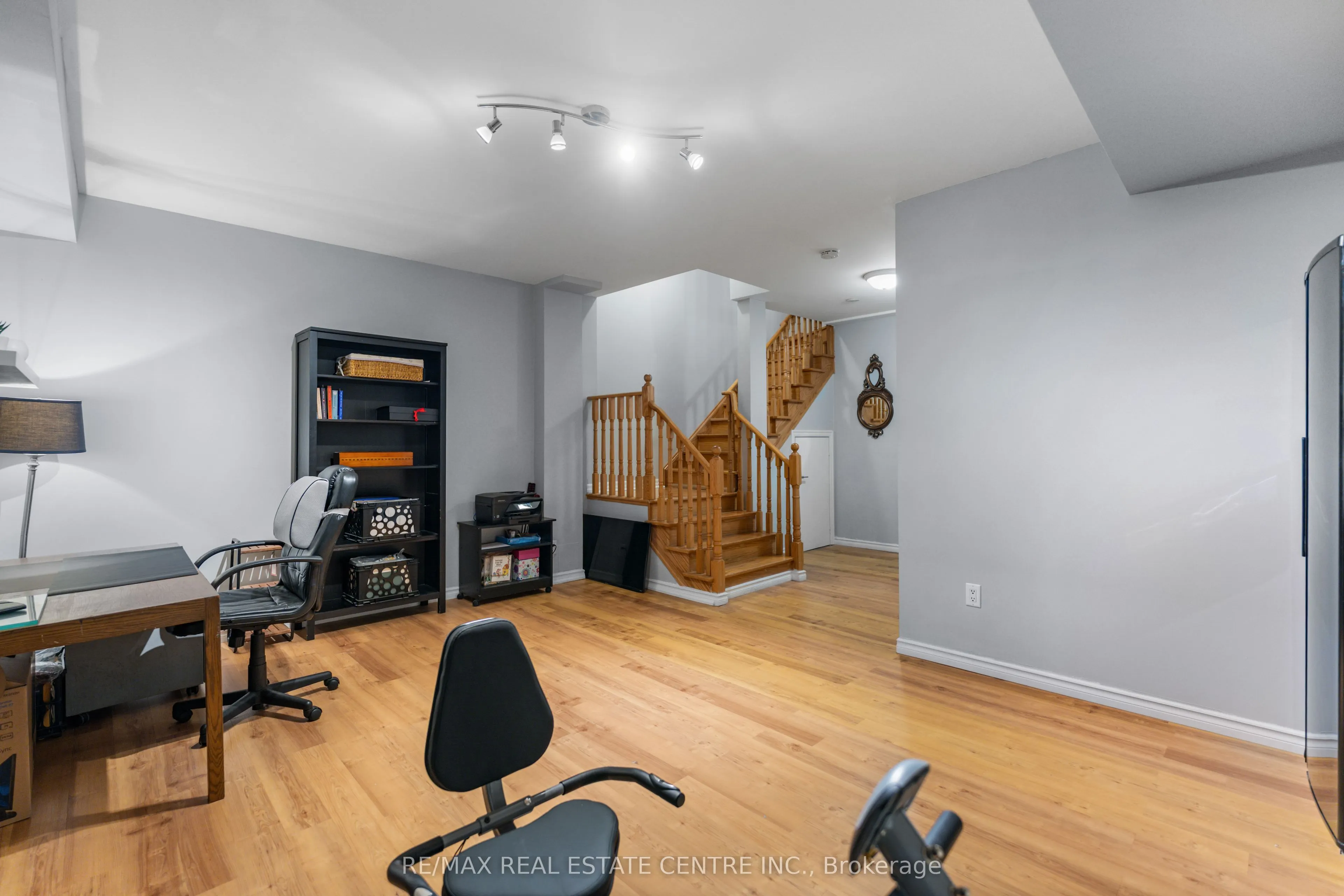 12 St. Lawrence Drive, #12