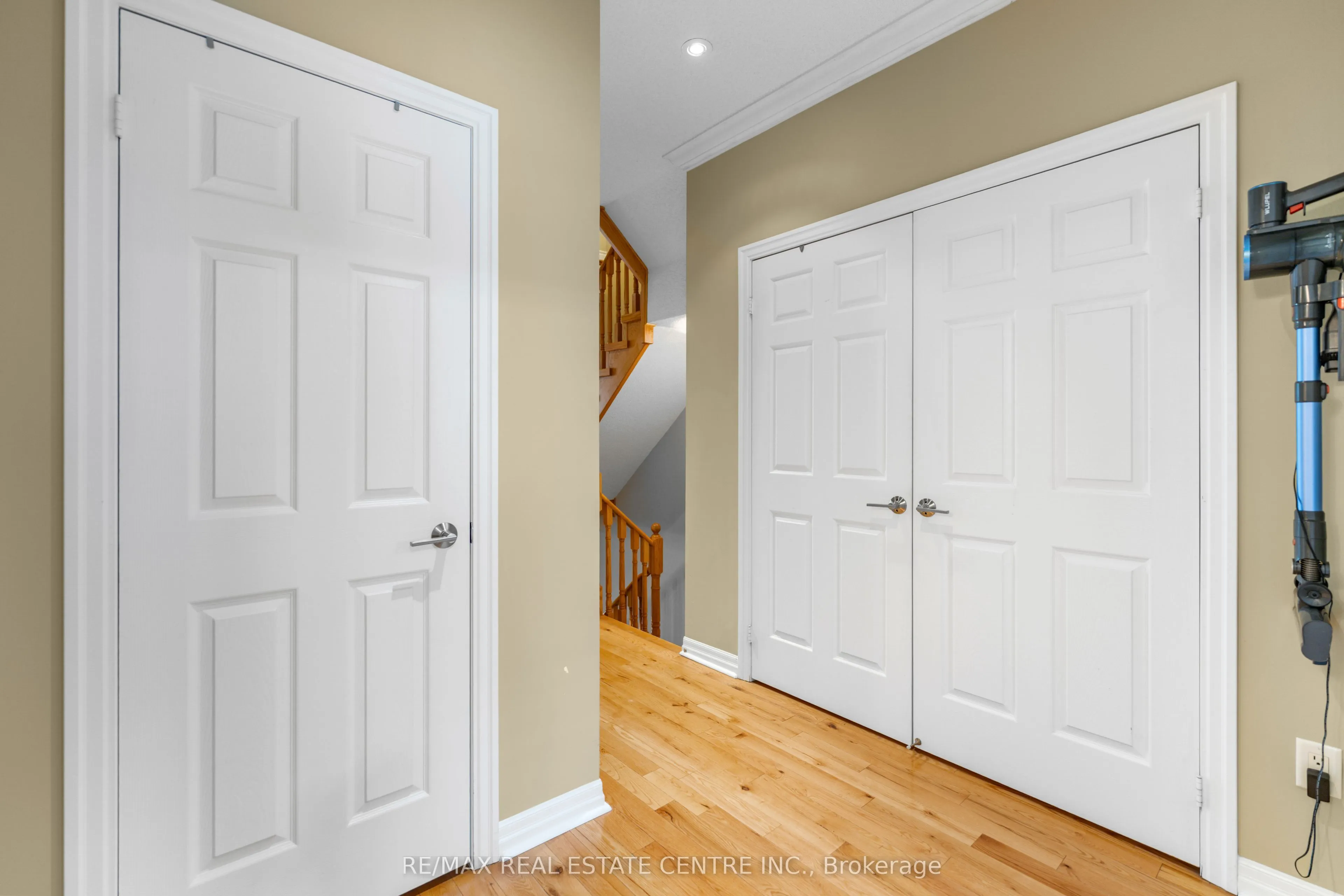 12 St. Lawrence Drive, #12