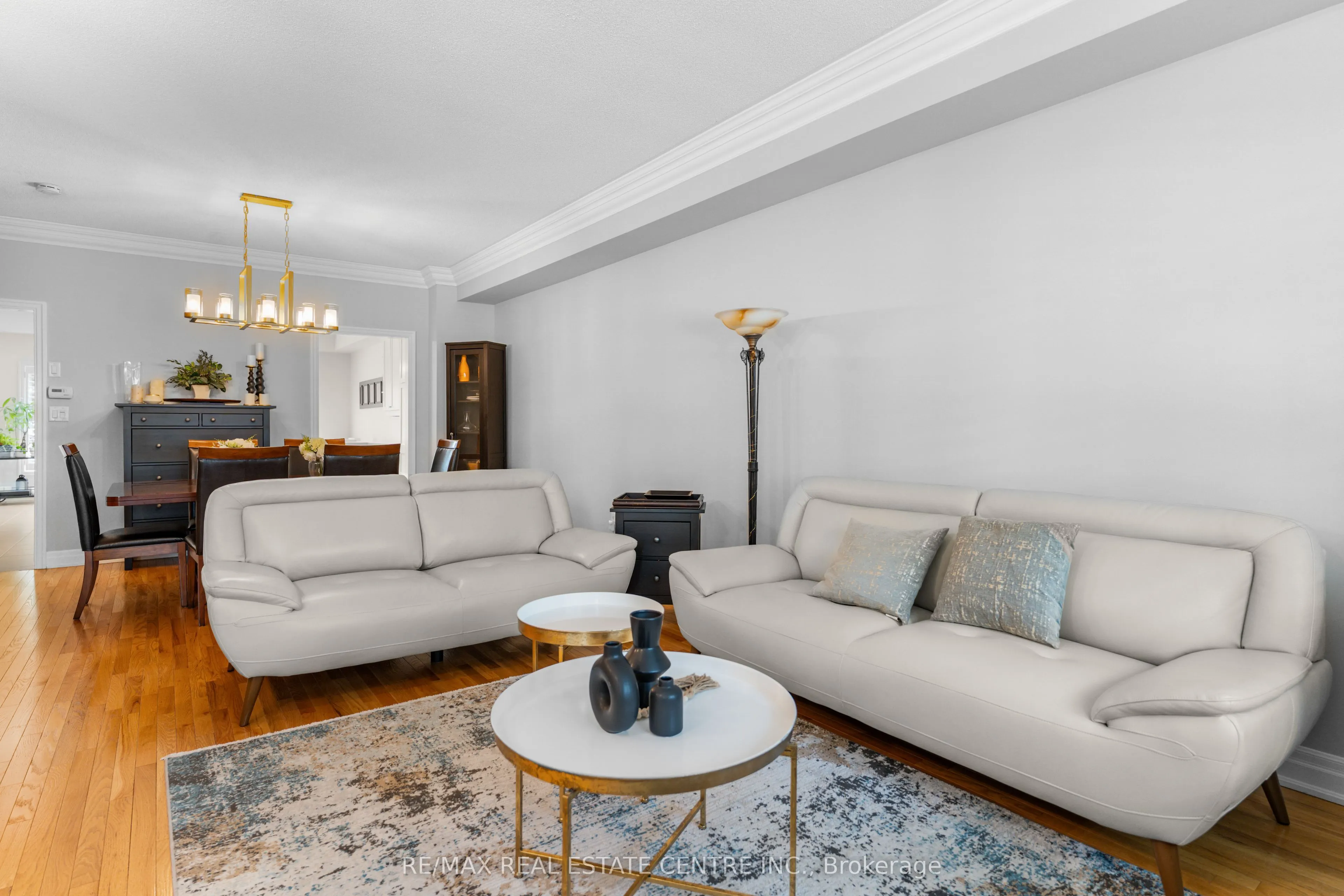 12 St. Lawrence Drive, #12