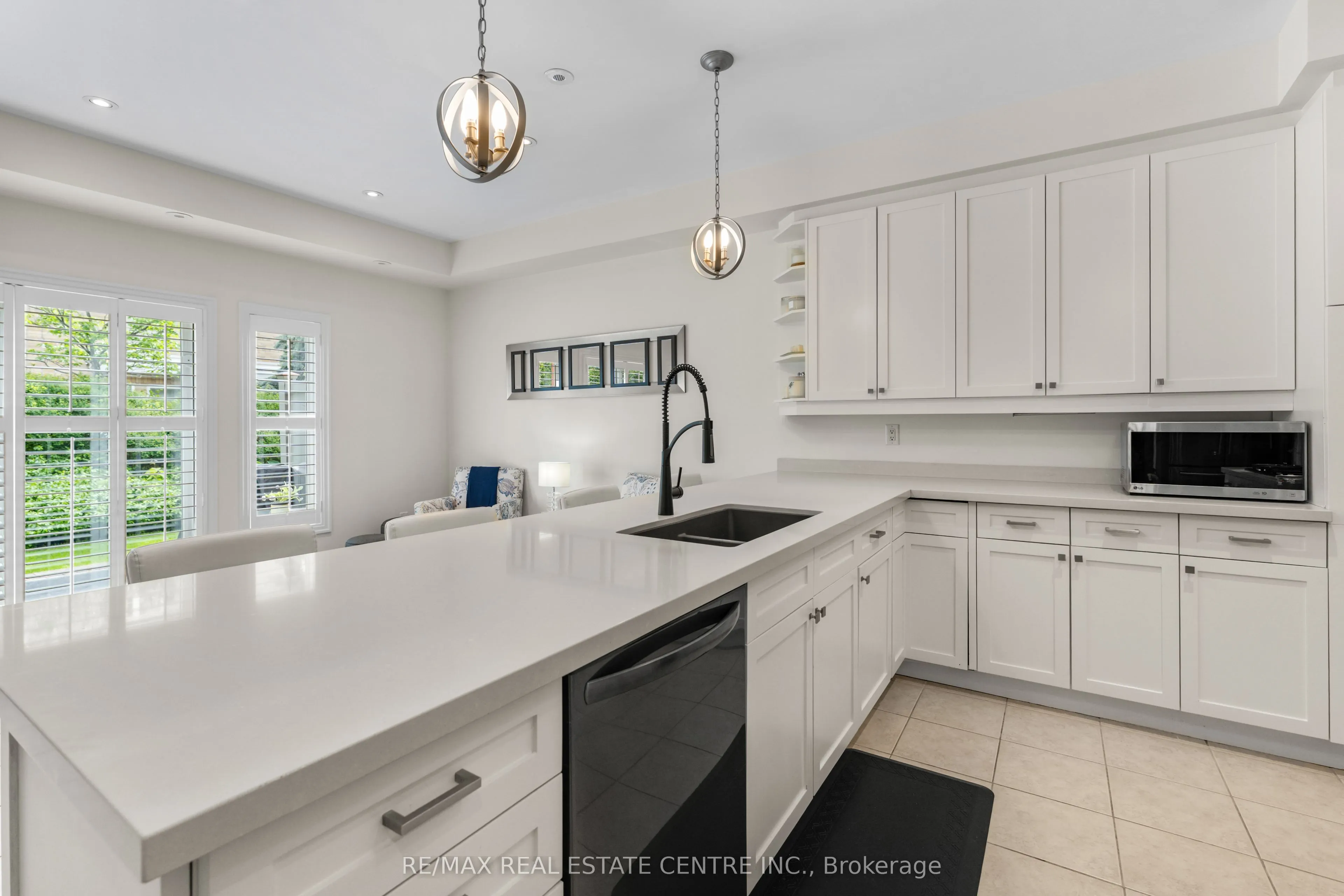 12 St. Lawrence Drive, #12