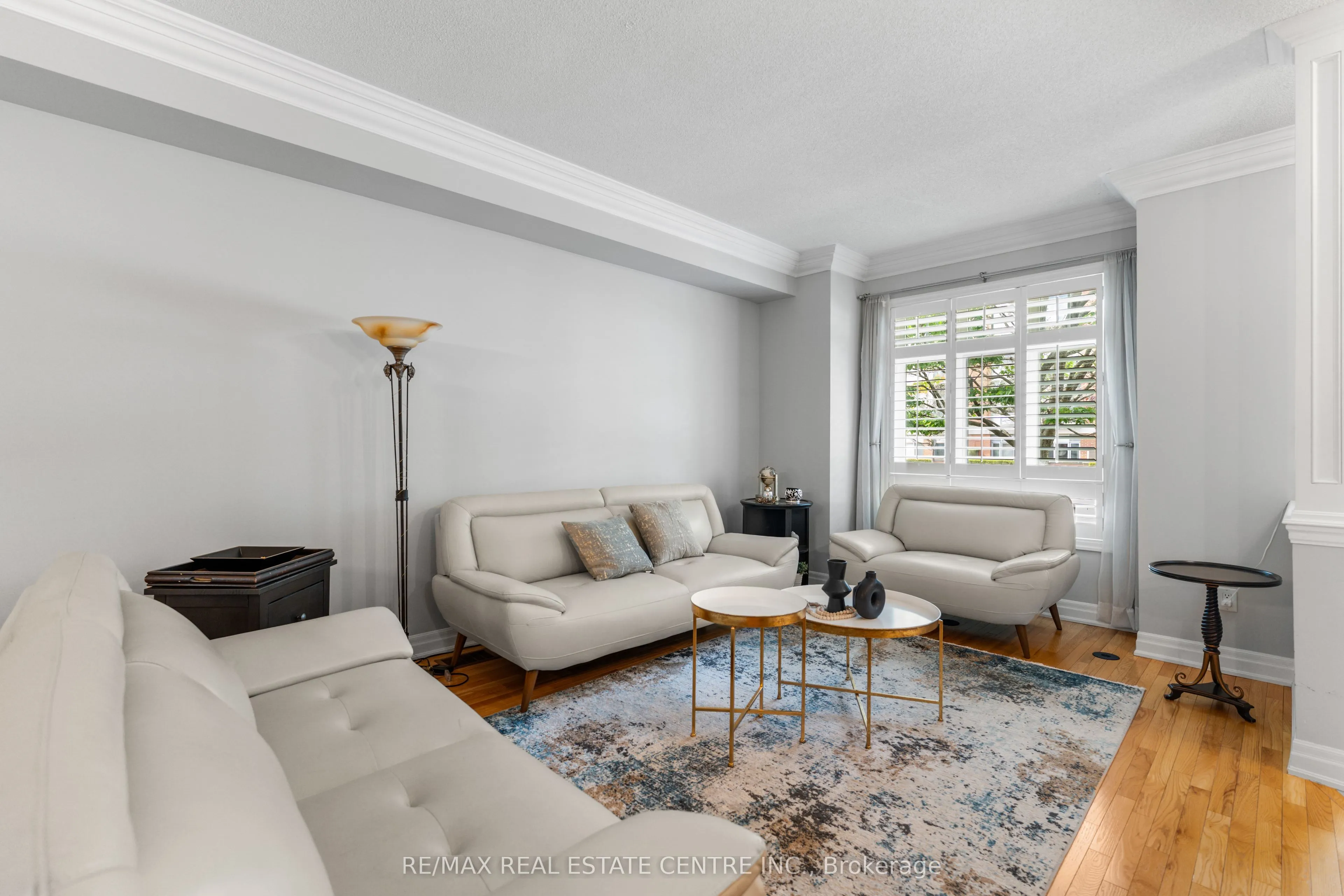 12 St. Lawrence Drive, #12