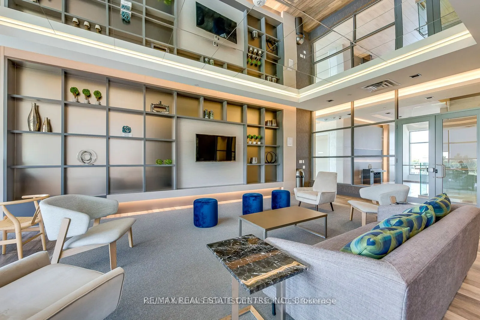4655 Glen Erin Drive, #601