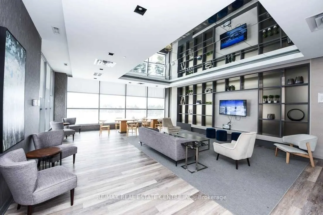 4655 Glen Erin Drive, #601