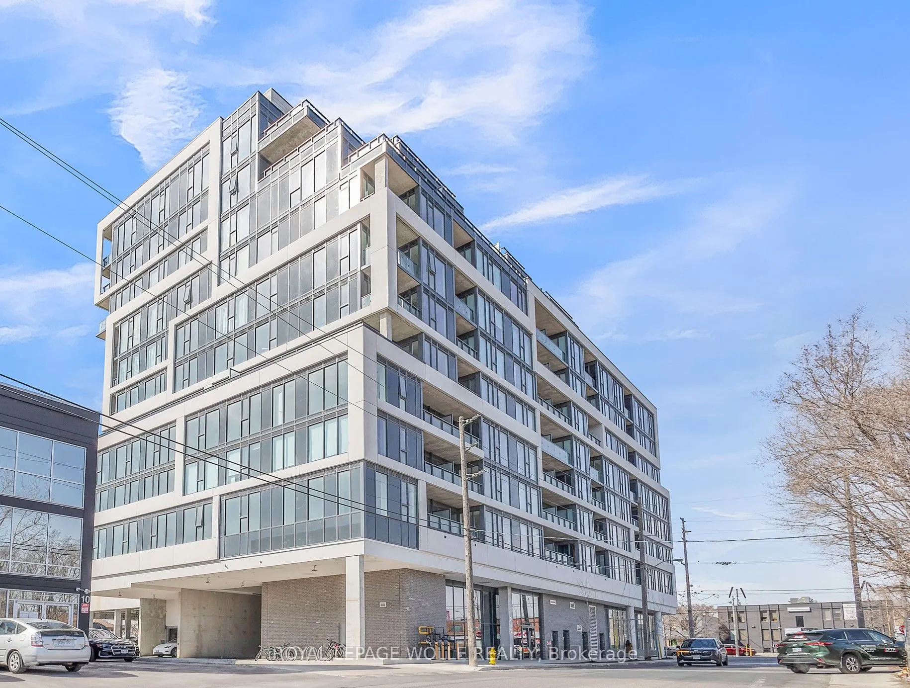 859 The Queensway, #412