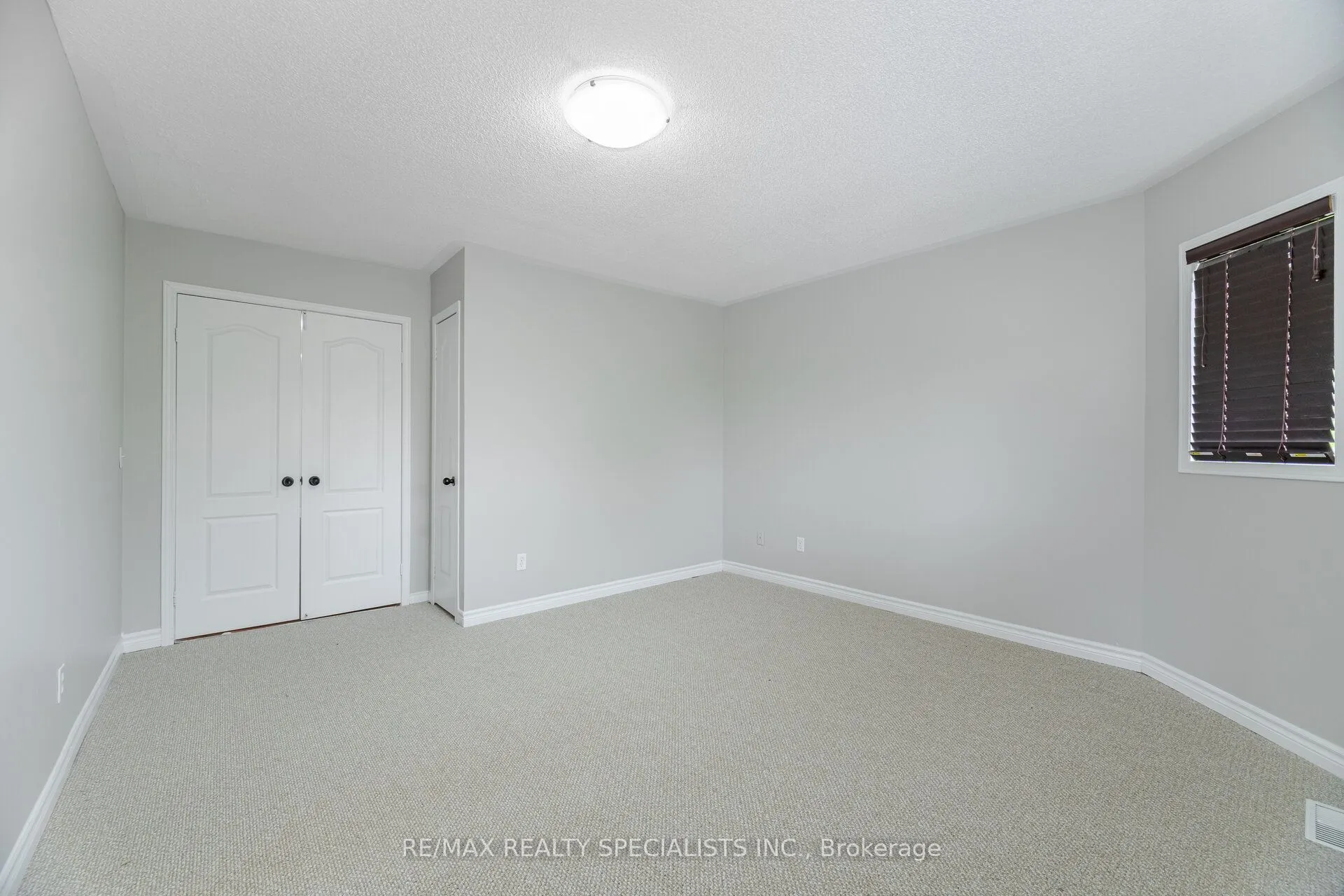 2676 Castle Hill Crescent