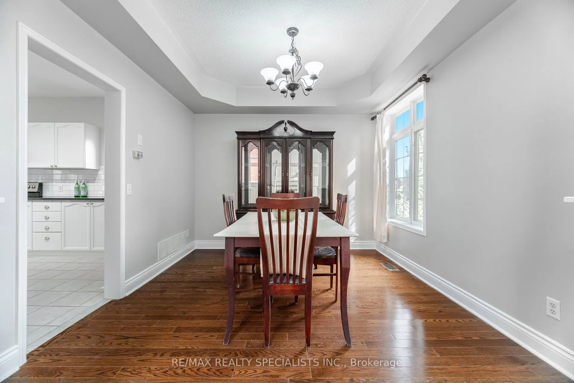 2676 Castle Hill Crescent