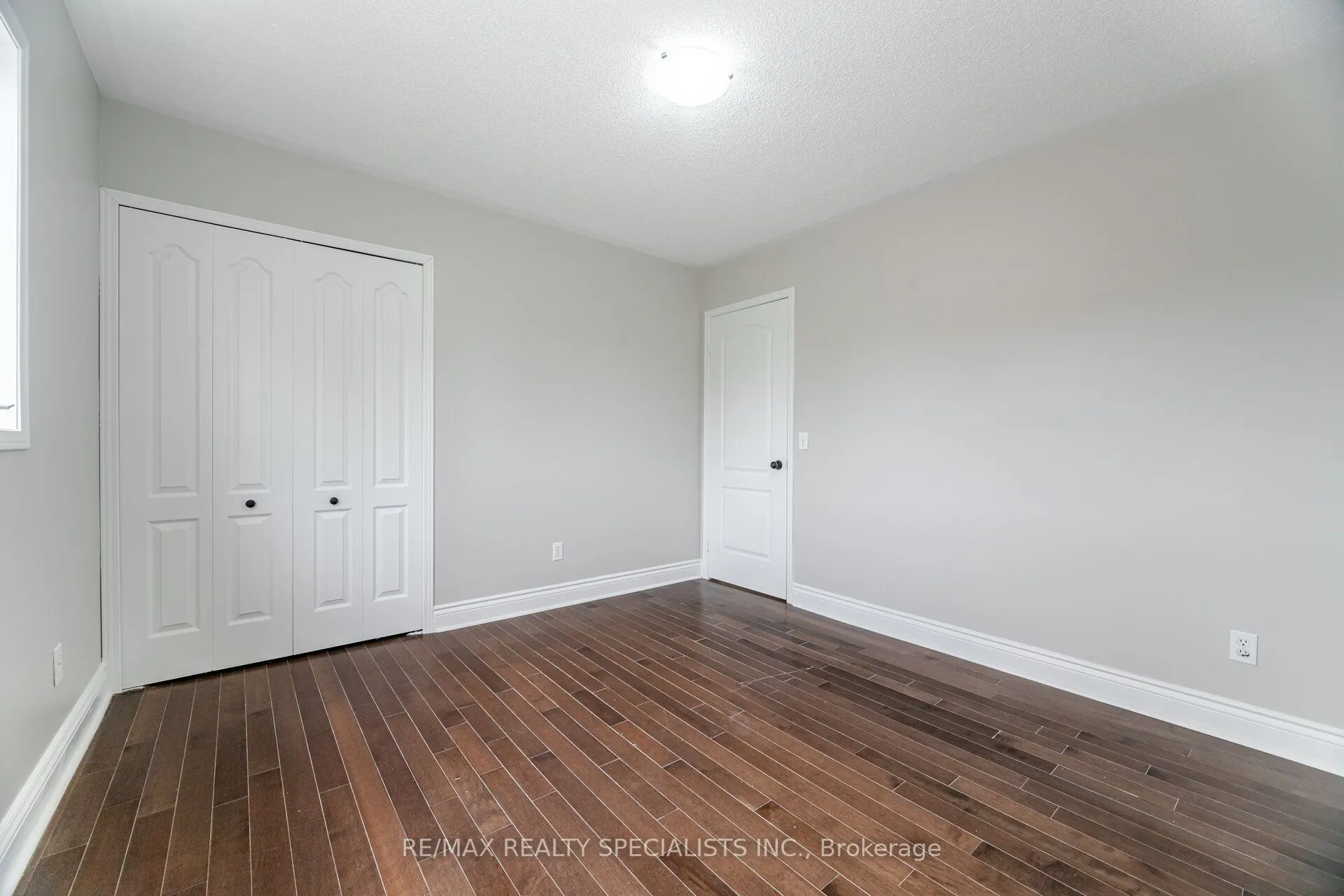 2676 Castle Hill Crescent