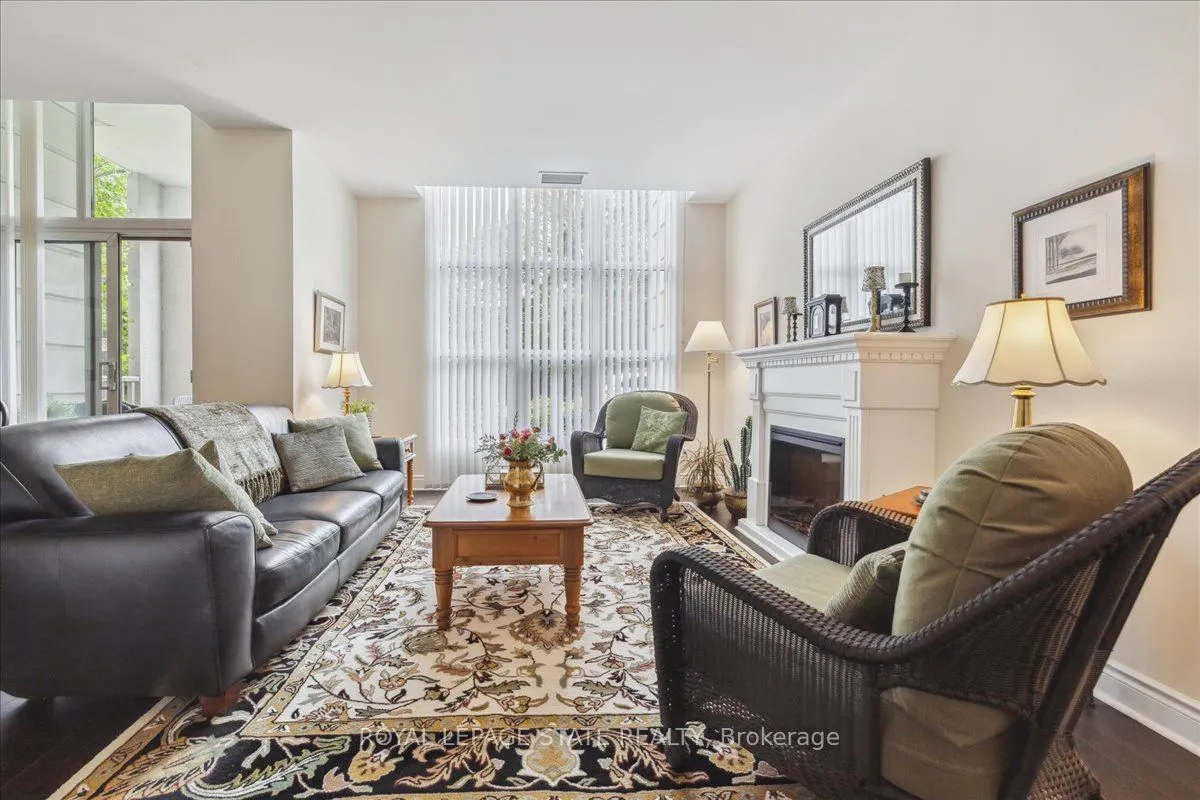 442 Maple Avenue, #102