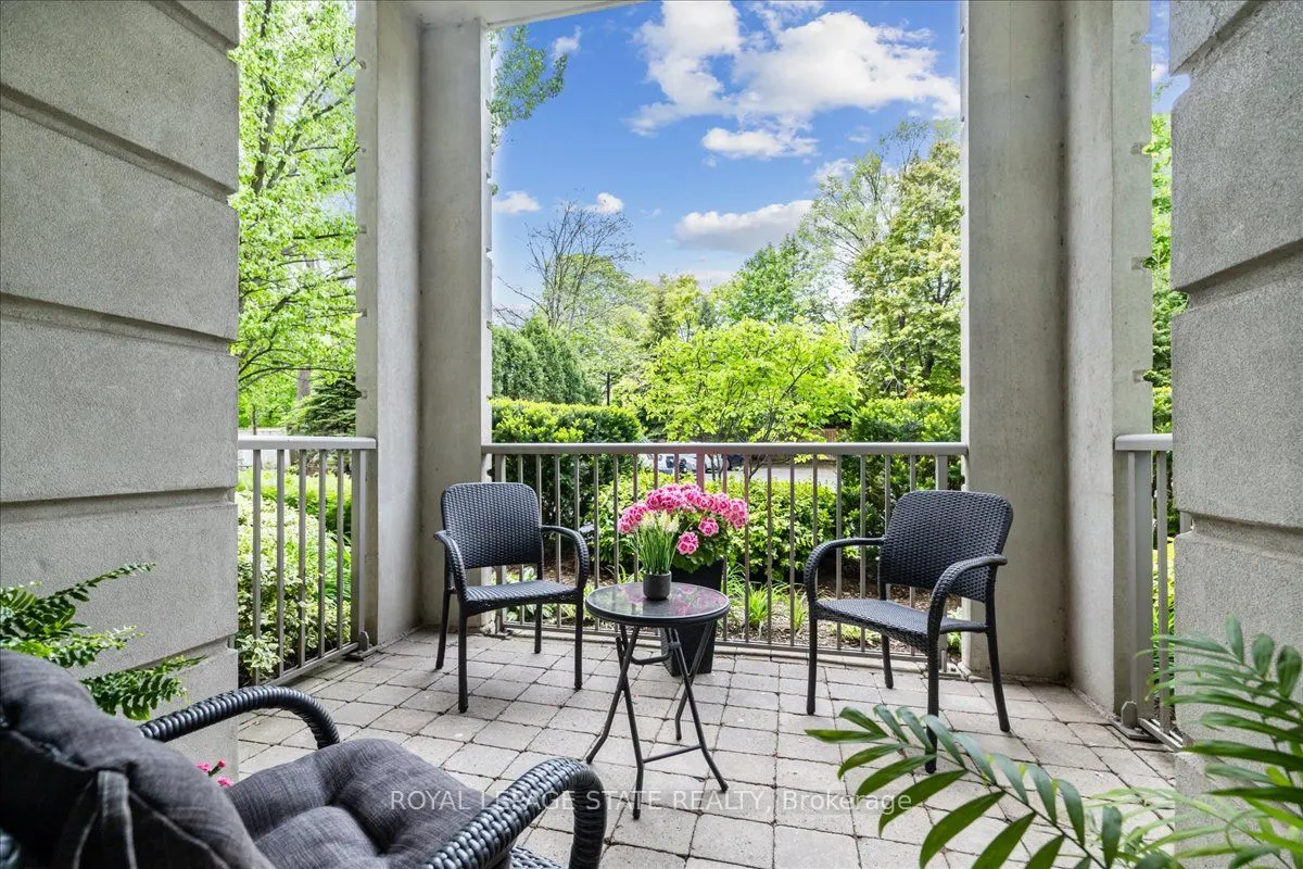 442 Maple Avenue, #102