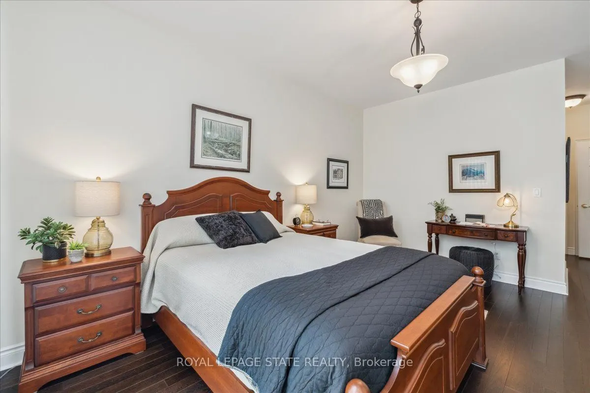 442 Maple Avenue, #102