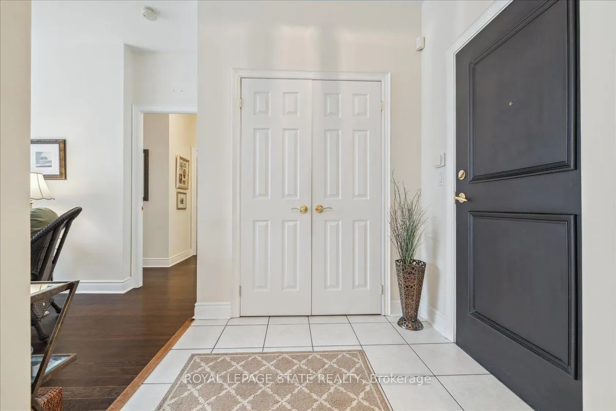 442 Maple Avenue, #102