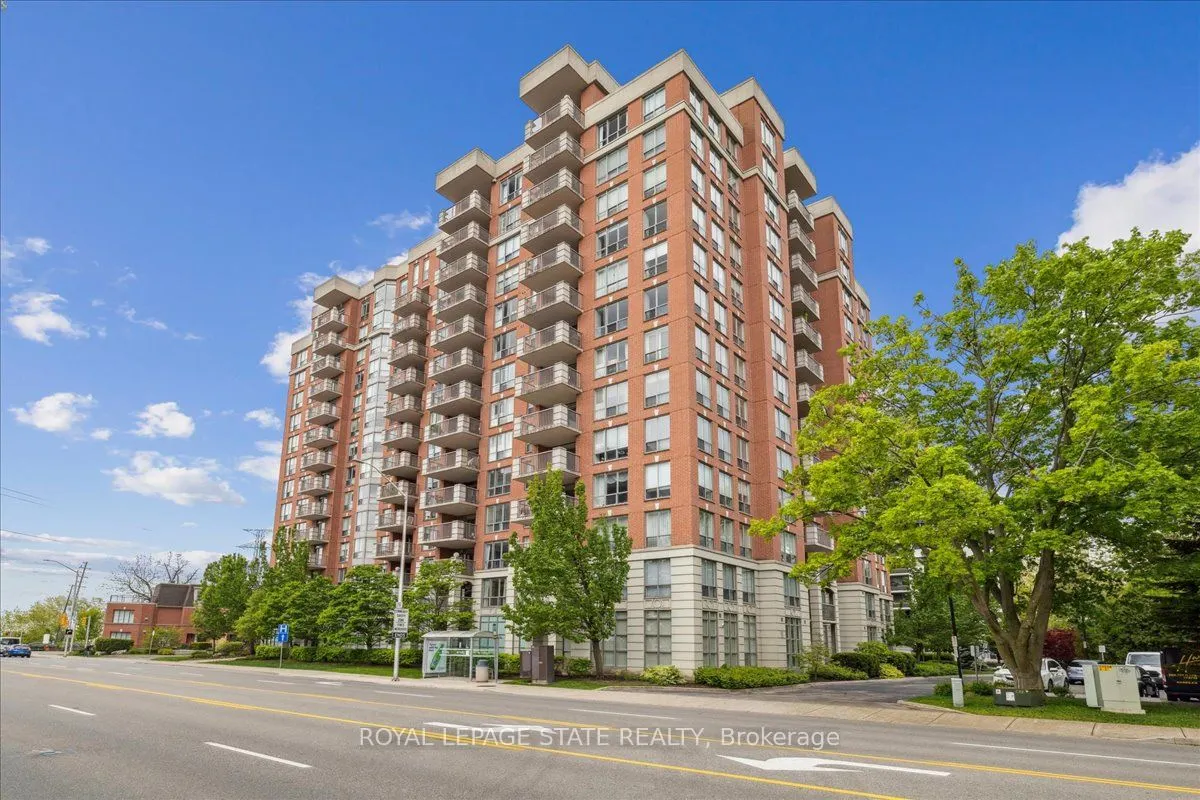 442 Maple Avenue, #102