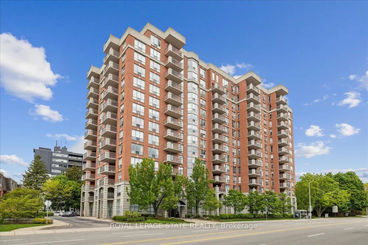 442 Maple Avenue, #102