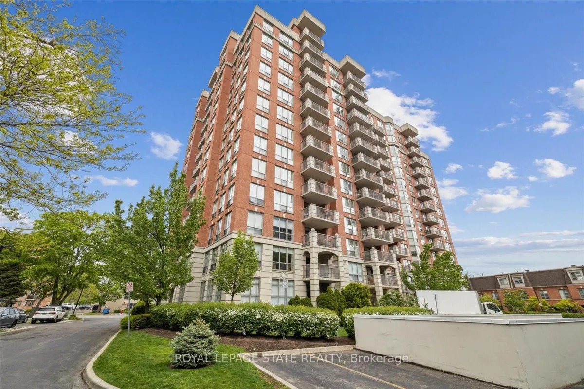 442 Maple Avenue, #102