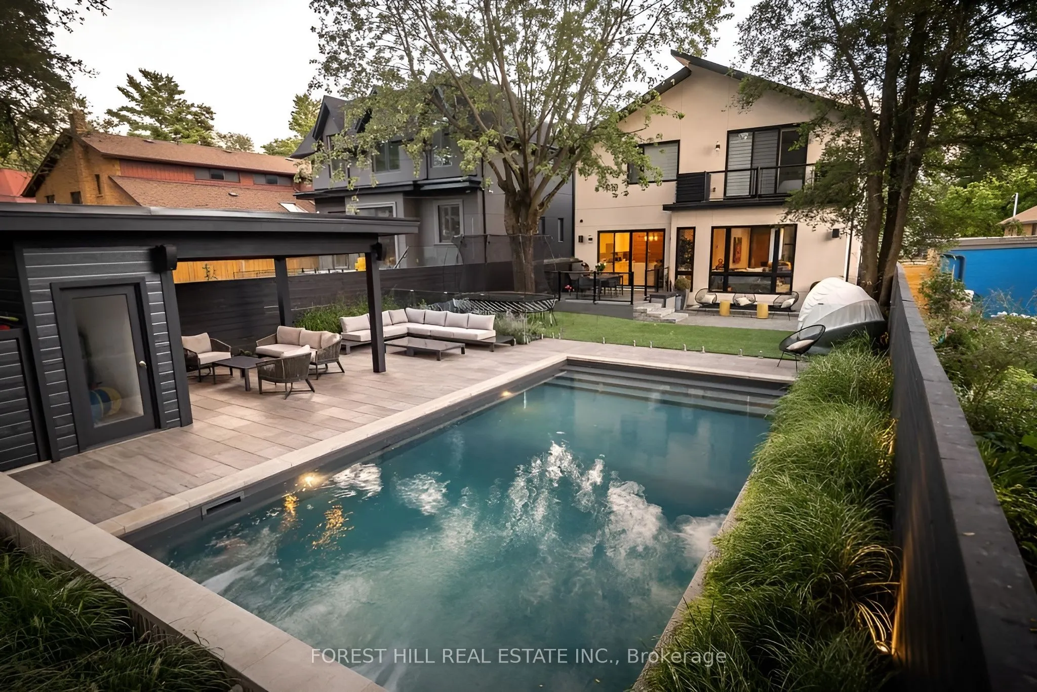 8 Nora Road